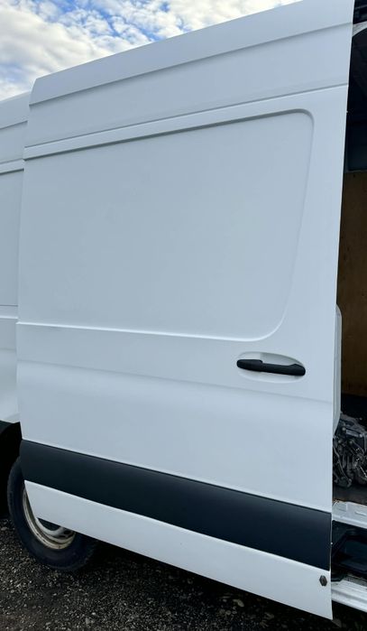 Ușă Mercedes  sprinter 907 laterala ca noua 2020 
Model înalt 
Fără ru