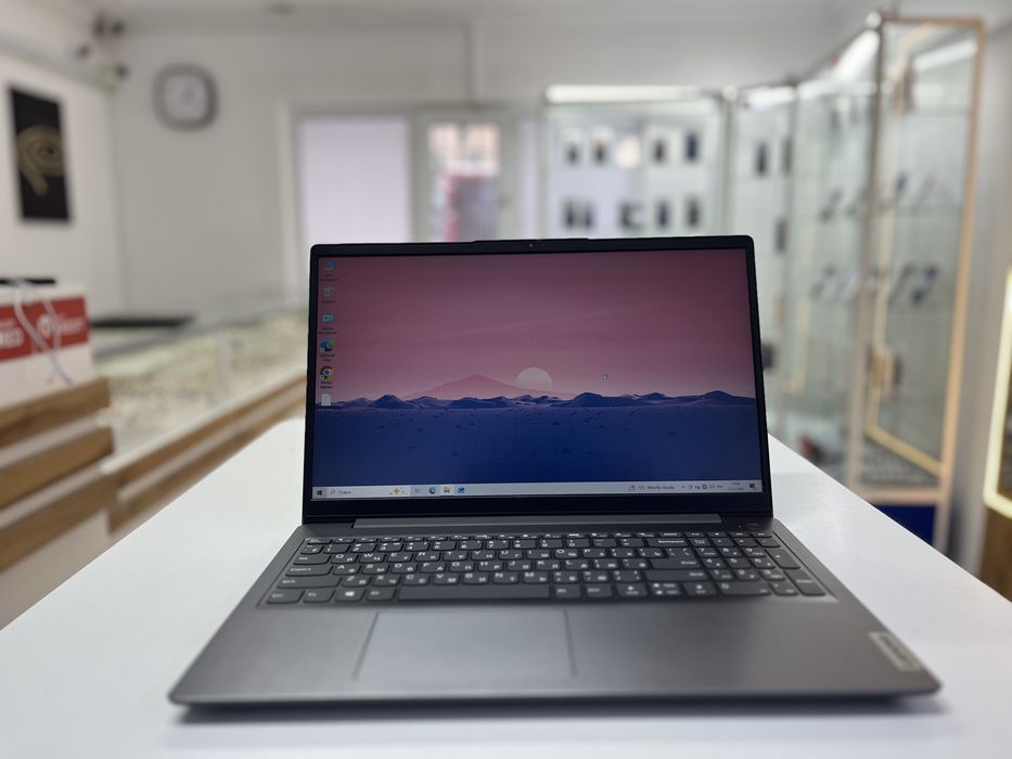 Ноутбук Lenovo
