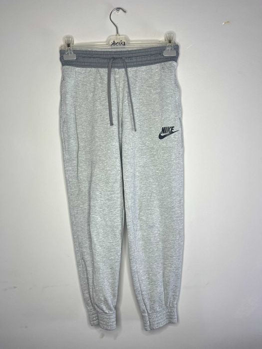 Nike Sportswear AV15 Pants Дамско Долнище