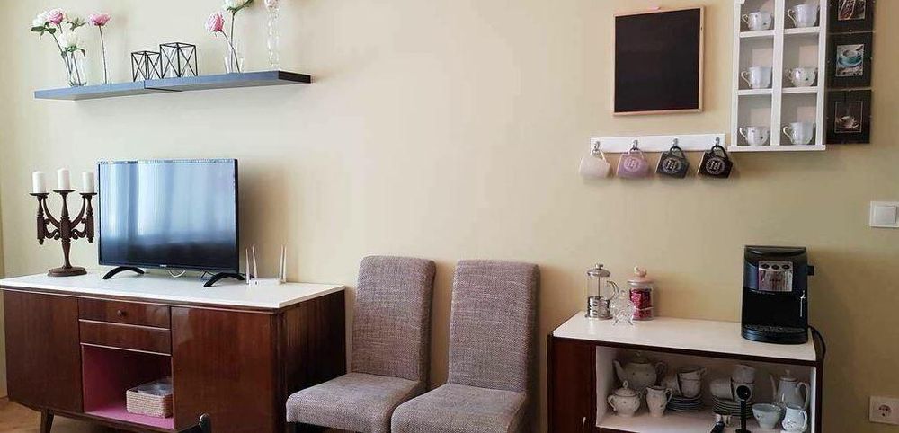 Дава се под наем Тристаен апартамент в Бургас, Лазур - 70 кв.м за 561 € - Снимка #7