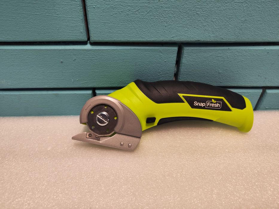 SnapFresh електрически ножица 4V с 2 авто-острящи се ножа