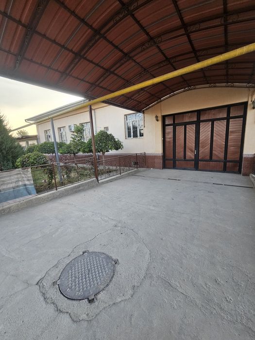 Uy sotiladi srochna atp parsezda yolli yuzida