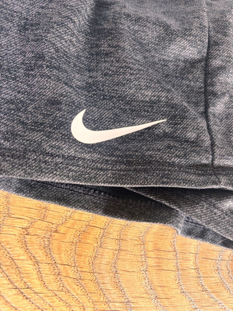 Дамски къси гащи Nike- размер S