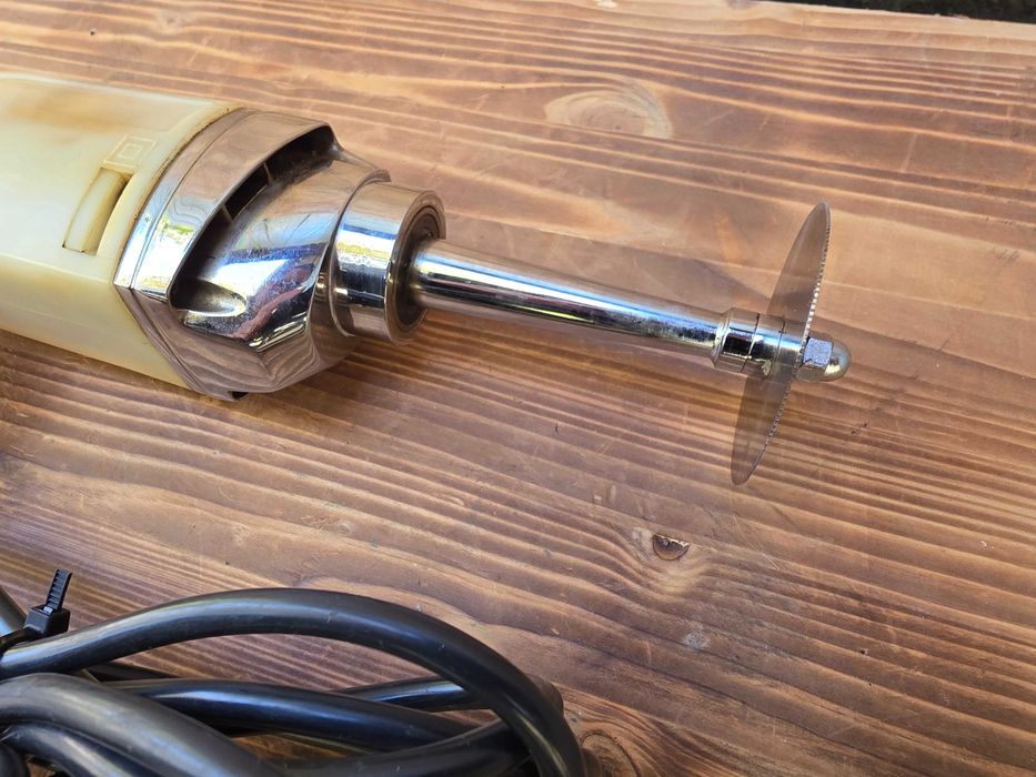 Aparat taiat ghips Medimex, fierastrau oscilant