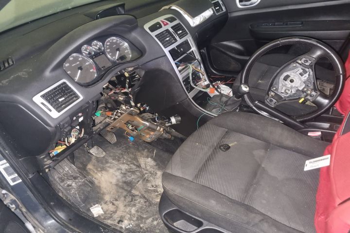 Capota motor Peugeot 307 prima generatie (facelift)