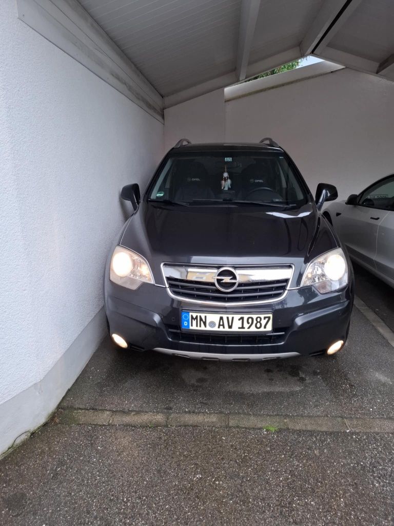 Vând Opel Antara 2.0 TDCI 4x4 in stare super perfecta de funcționare