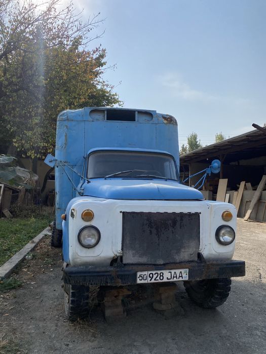 Gaz 52 Sotiladi xolati ortacha matorida ishi bor tugilab olasiz narxi