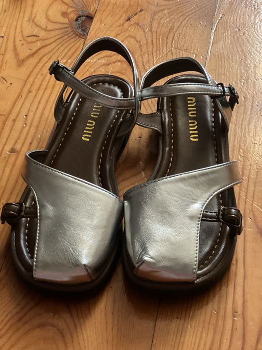 Обувь( сандали, босоножки)