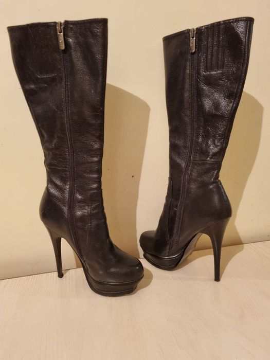 Кожаные сапоги из натуральной кожи