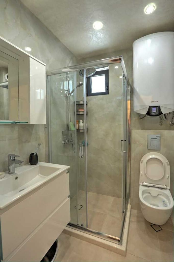 Дава се под наем Двустаен апартамент в Варна, Левски - 65 кв.м за 500 € - Снимка #5