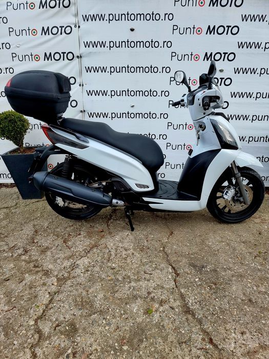 Punto Moto vinde Scuter Kymco  Gt 300 300ie   [nu honda ]