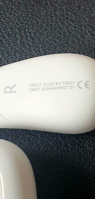 Безжична слушалкa HUAWEI FreeArc,сива само една!