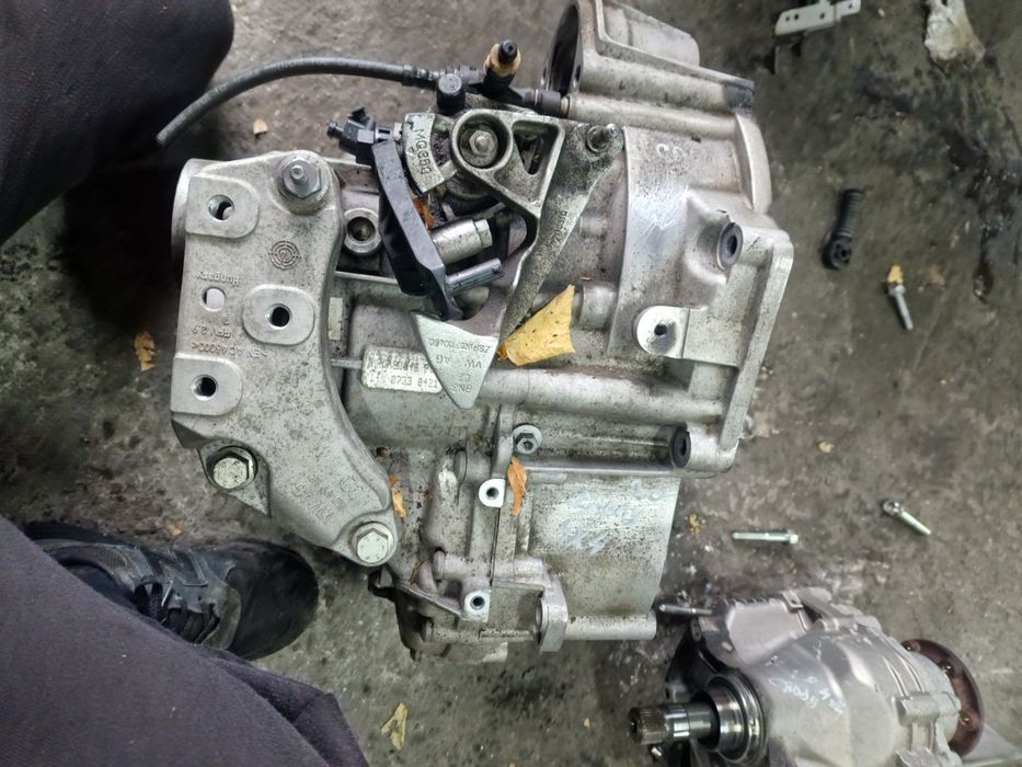 Cutie viteze MRV 4x4 2.0 DFH vw golf 7 caddy leon a3 octavia 3