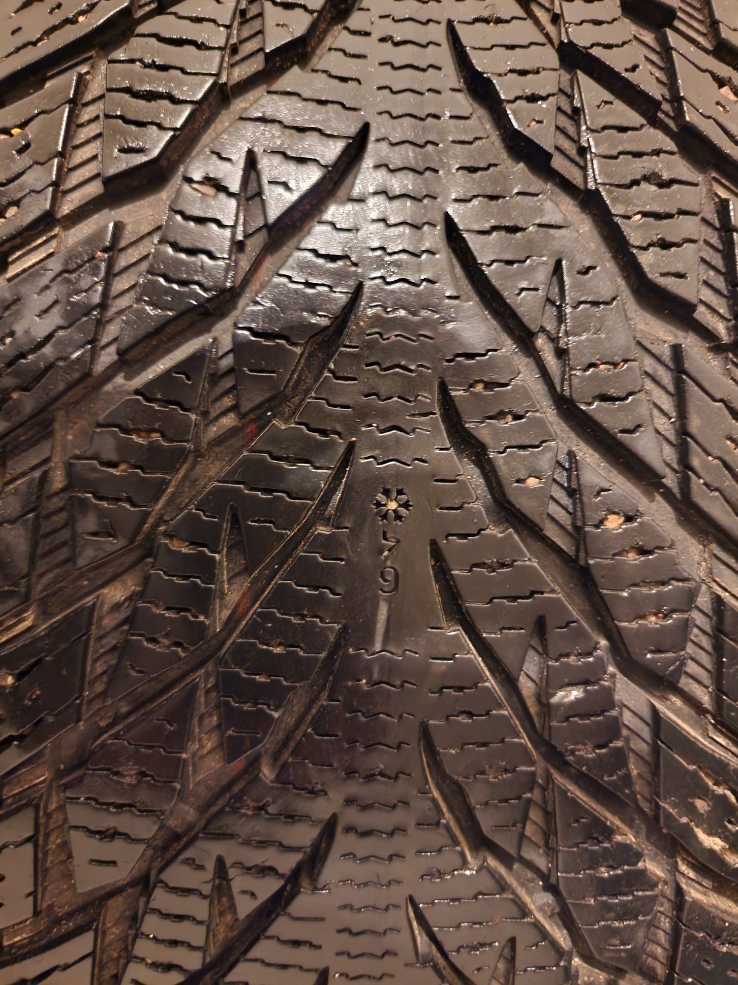 Шины с дисками Nokyan Tyres Hakkapeliitta r3 suv 285/60 R18