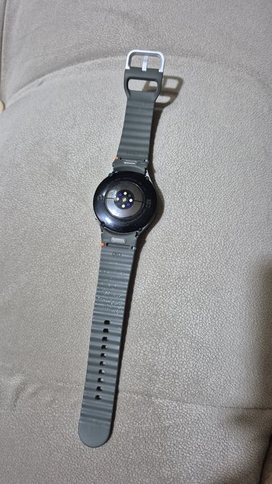 Продается Samsung Galaxy watch 7, 44 мм идеал