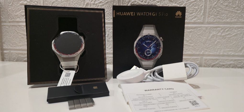 Huawei watch GT 5 pro 46mm. Titanium