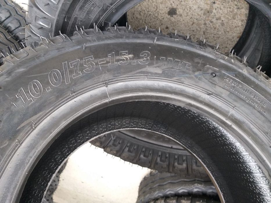 Cauciucuri 10.0/75-15.3 MRL cu 12 PLY avem si 10.0/80-12 sau 11.5/80