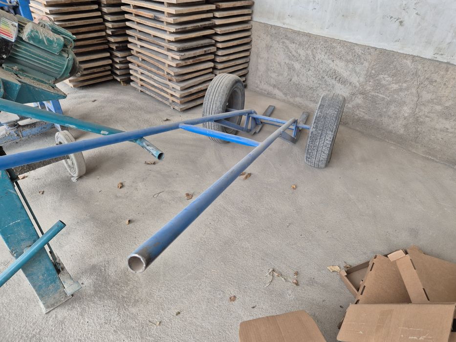 Шлака блок апарат сотилади