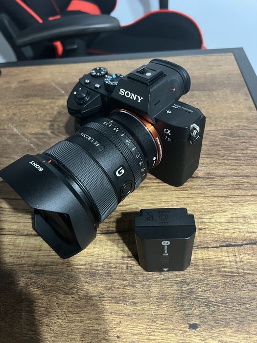 Sony a A7 iii ca Nou. 8784 de cadre in 3 ani.