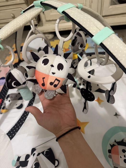 Активна гимнастика TINY LOVE