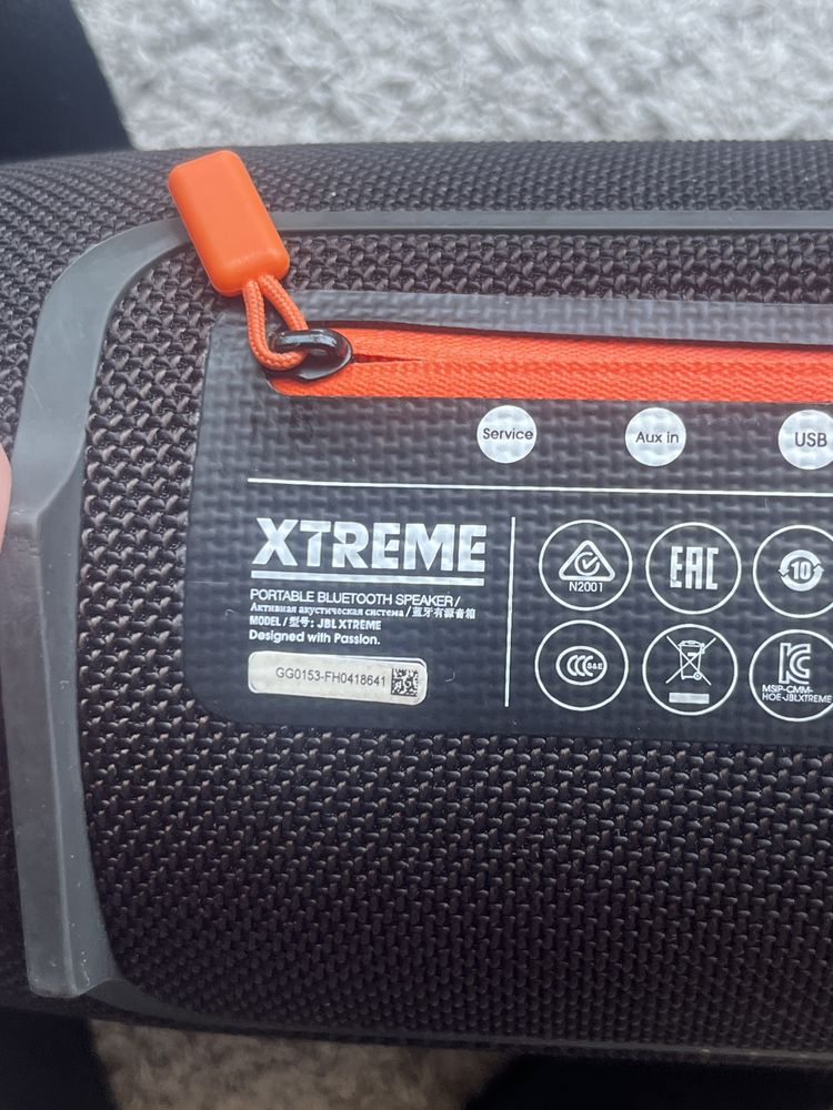 Boxa jbl extreme , bateria slaba