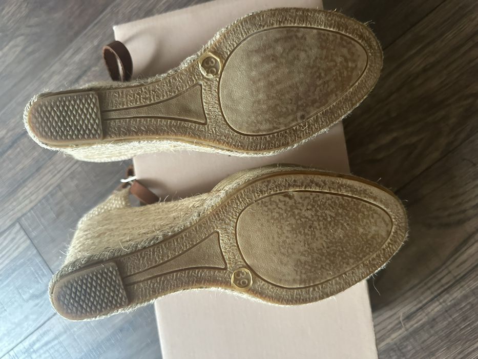 Sandale tip platforma , Mint& Berry, piele si panza