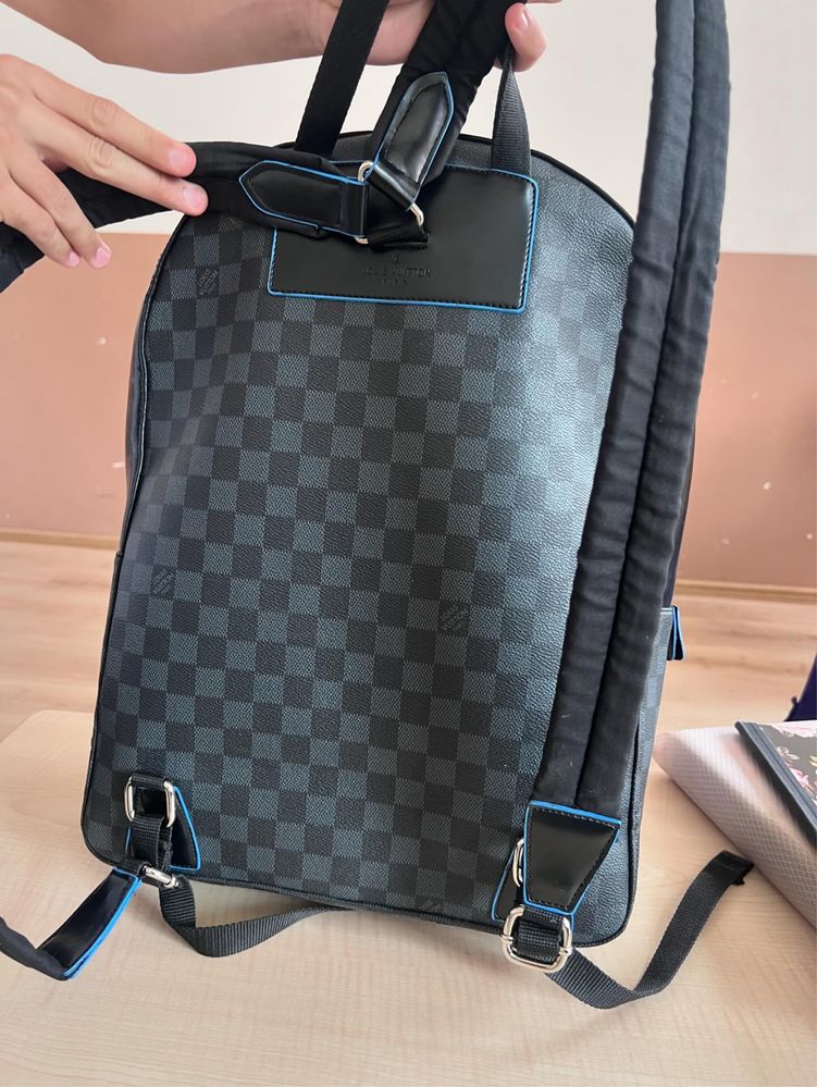 Чанта на Louis vuitton