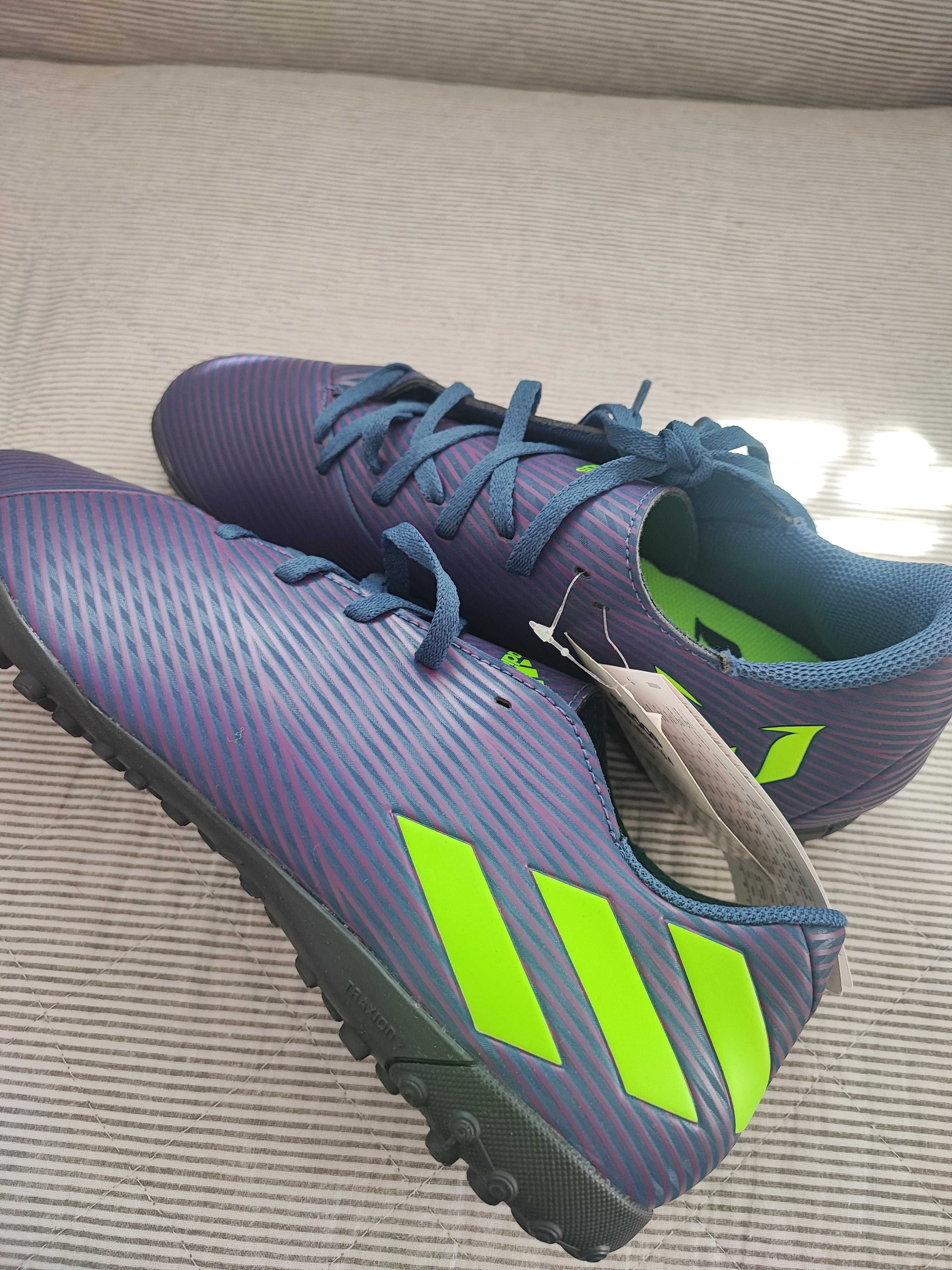 Мъжки маратонки и за футбол Adidas Nemeziz Messi 19.4