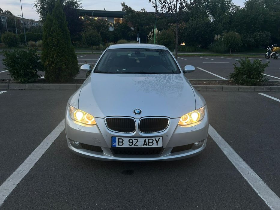 Vând BMW 320d E92