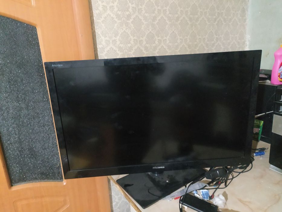 Телевизор  продам срочно