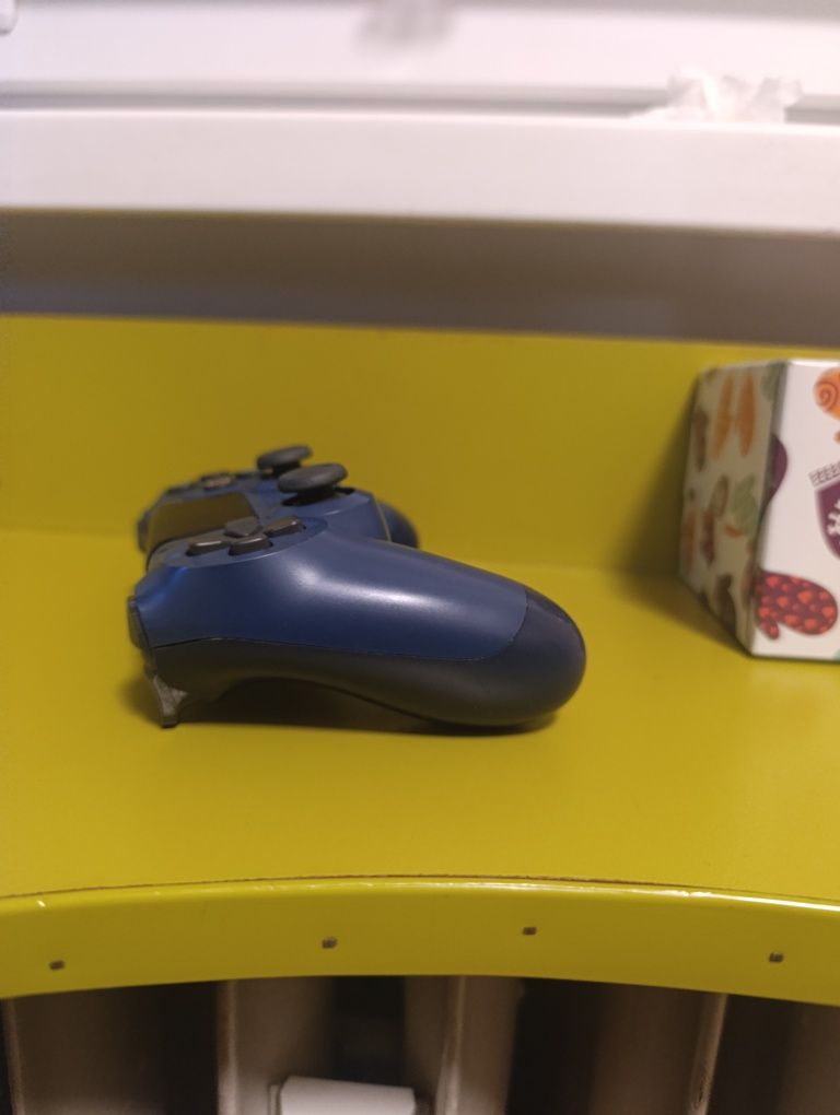 Джойстик за PS4.