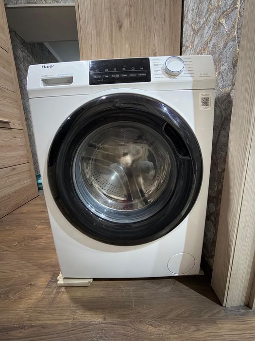 Стиральная машинка Haier inverter motor