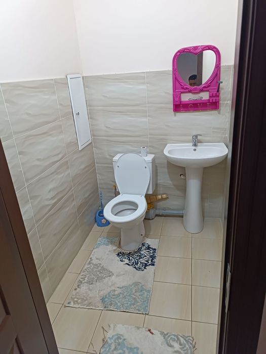 Yunusobod metro yaqnida arenda