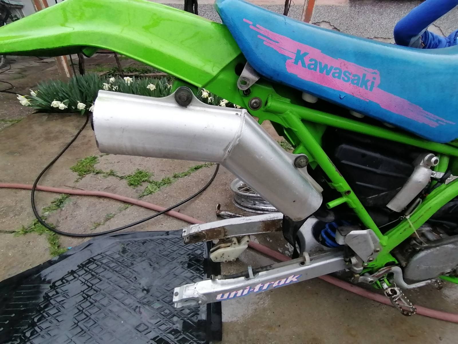 Само на части kawasaki kdx 250