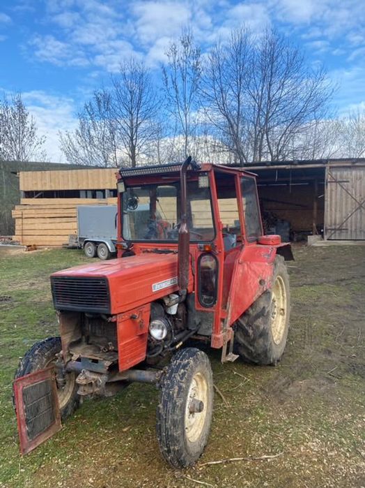 Tractor romanesc UTB 445