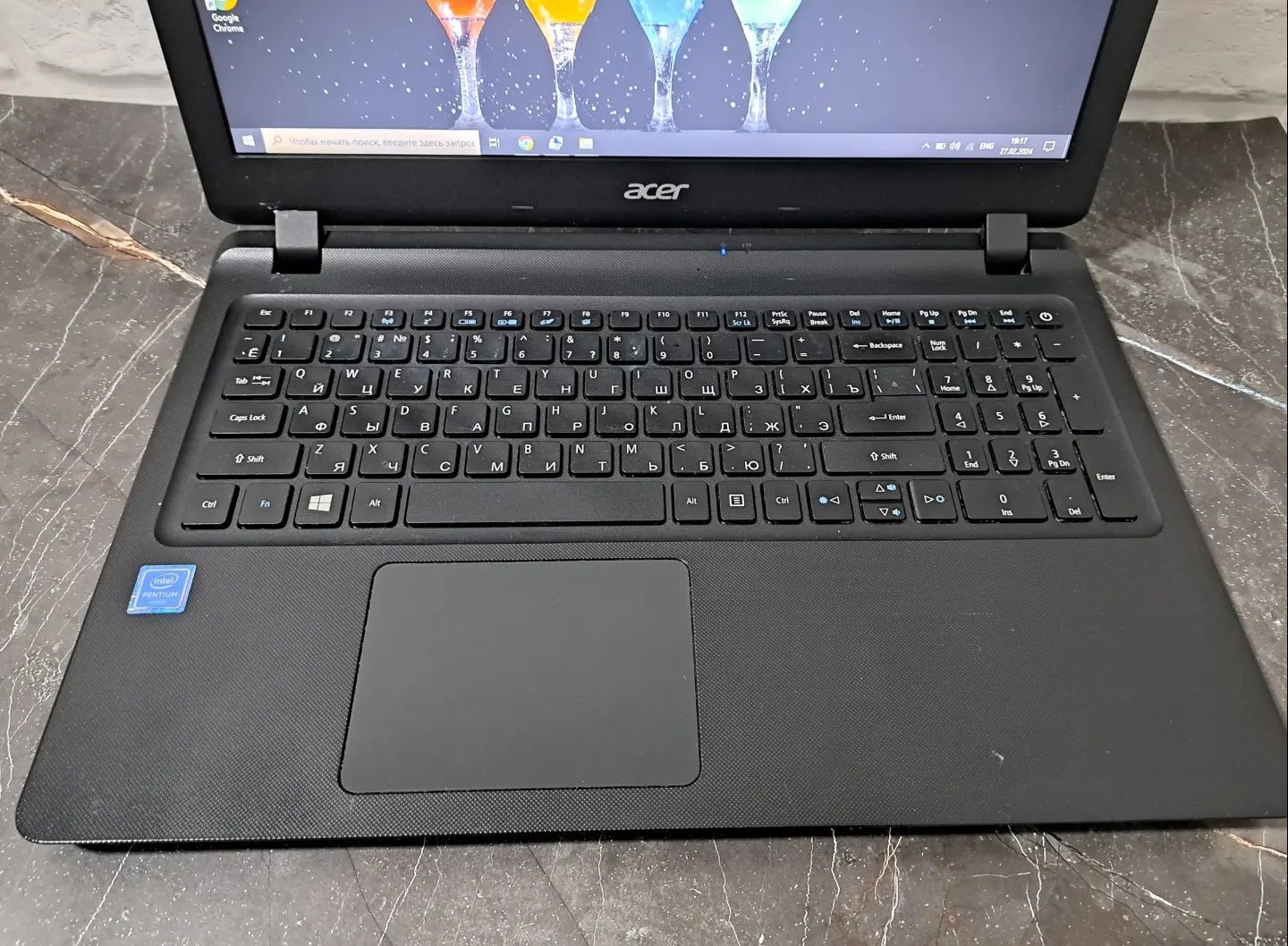 Продам ноутбук ACER Aspire ES1-533