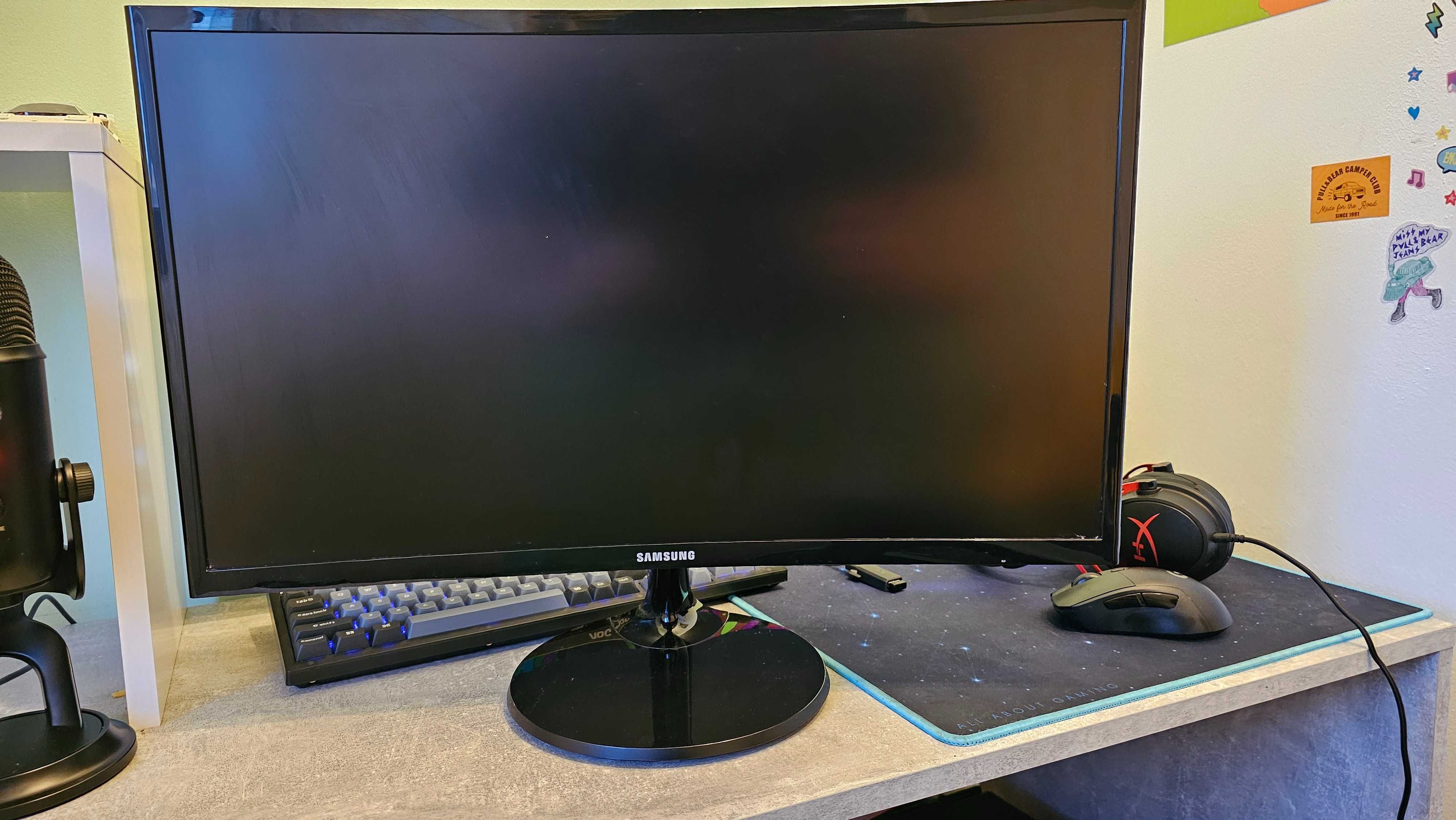 Monitor Curbat Gaming Samsung