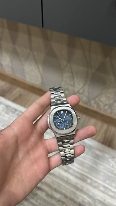 Patek philip soat sotiladi b/u