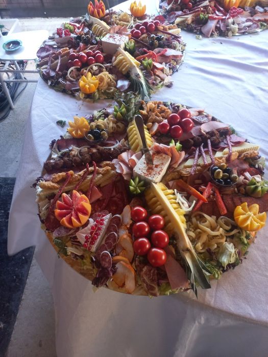 Protap,cort,ospatari,bucătari, evenimente