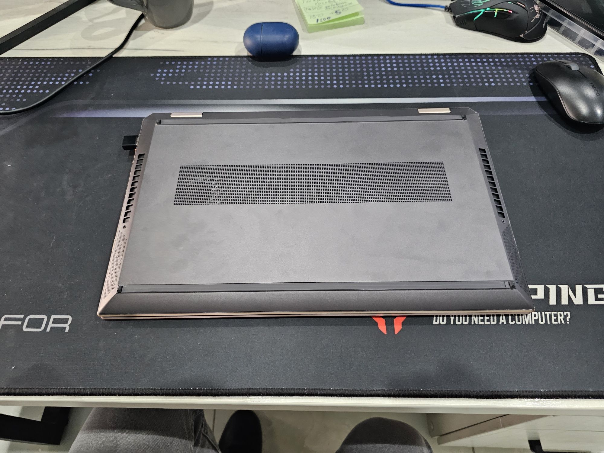 Hp spectre x360  15, i7 10gen, gtx1650, 4k display