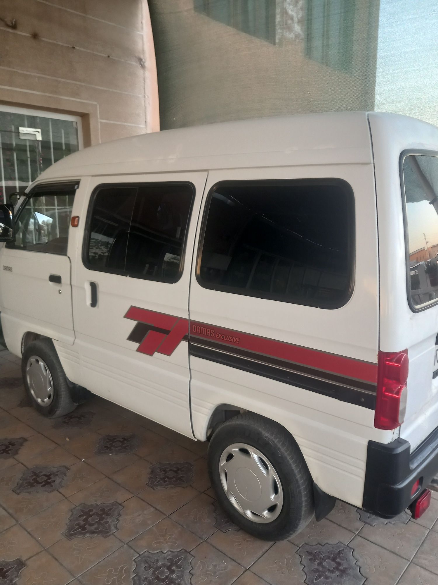 Damas 2006 yil yurgani 236000