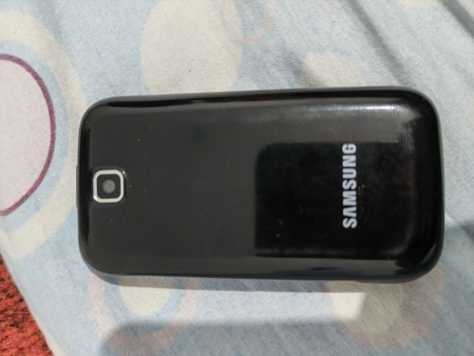 Samsung legushka oddiy simkartali