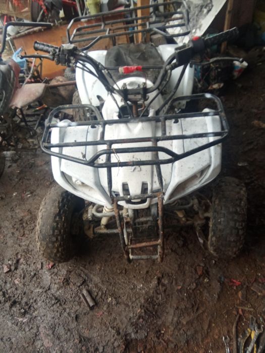 Vând sau schimb ATV 107 CC automat schimb doar cu cross de 125cc