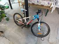 Bicicleta copii cube 240 race team