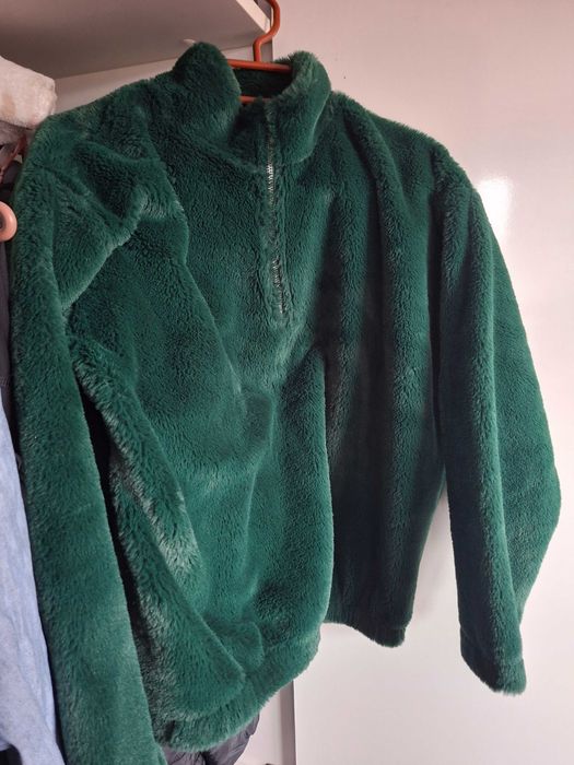 Страхотен дамски суитшър