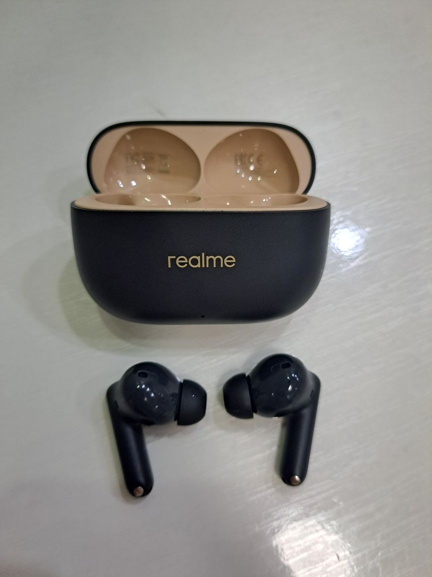 Realme buds t300