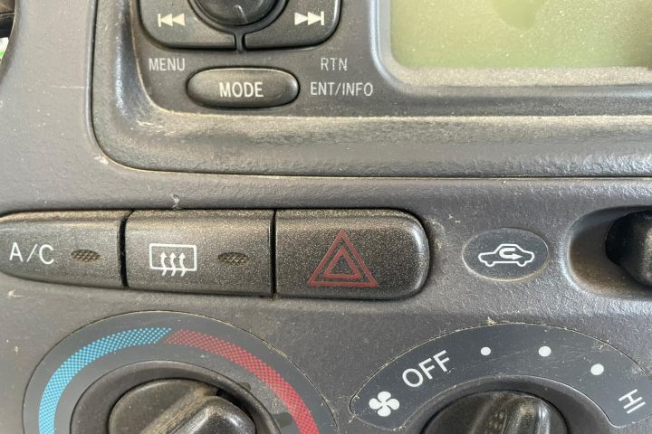 Comanda clima Toyota Yaris a 2-a generatie