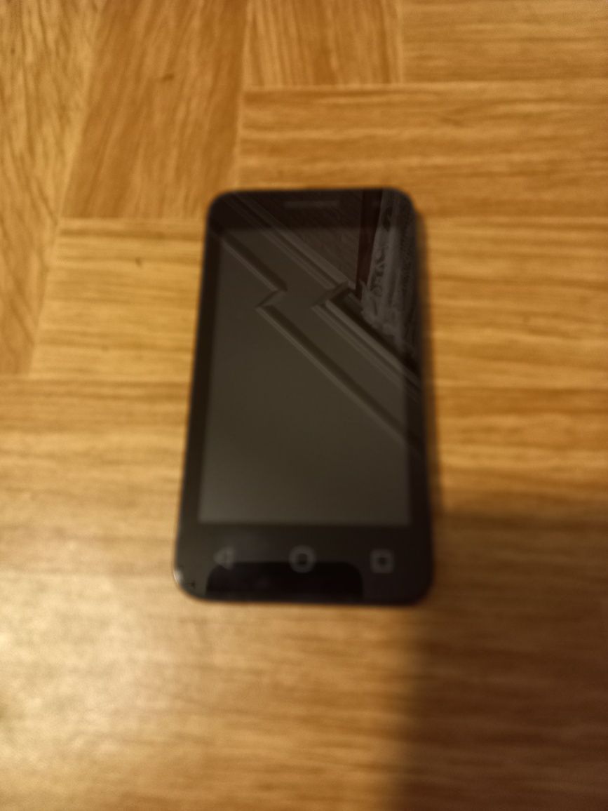 Alcatel U3 чисто нов