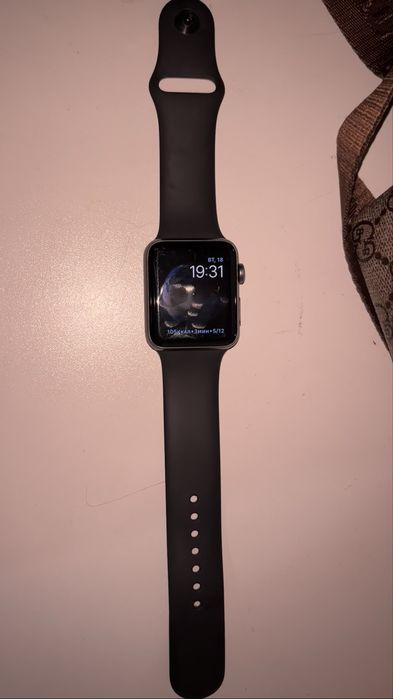 Apple Watch 3 серия, 42 мм