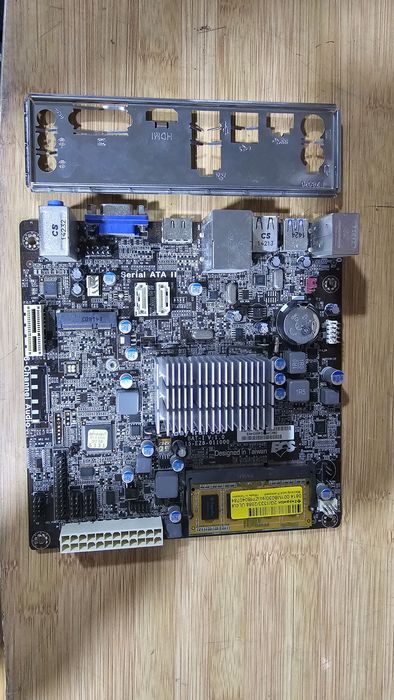 Материнские платы мини/ моноблок